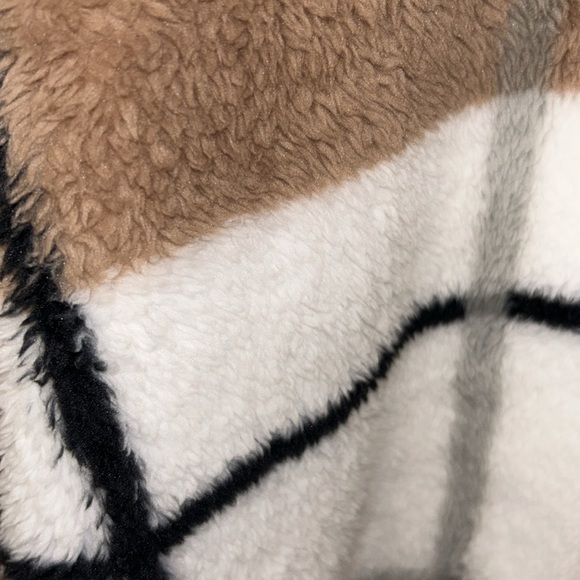 Cleo Sherpa Sweater - Picture 4 of 4